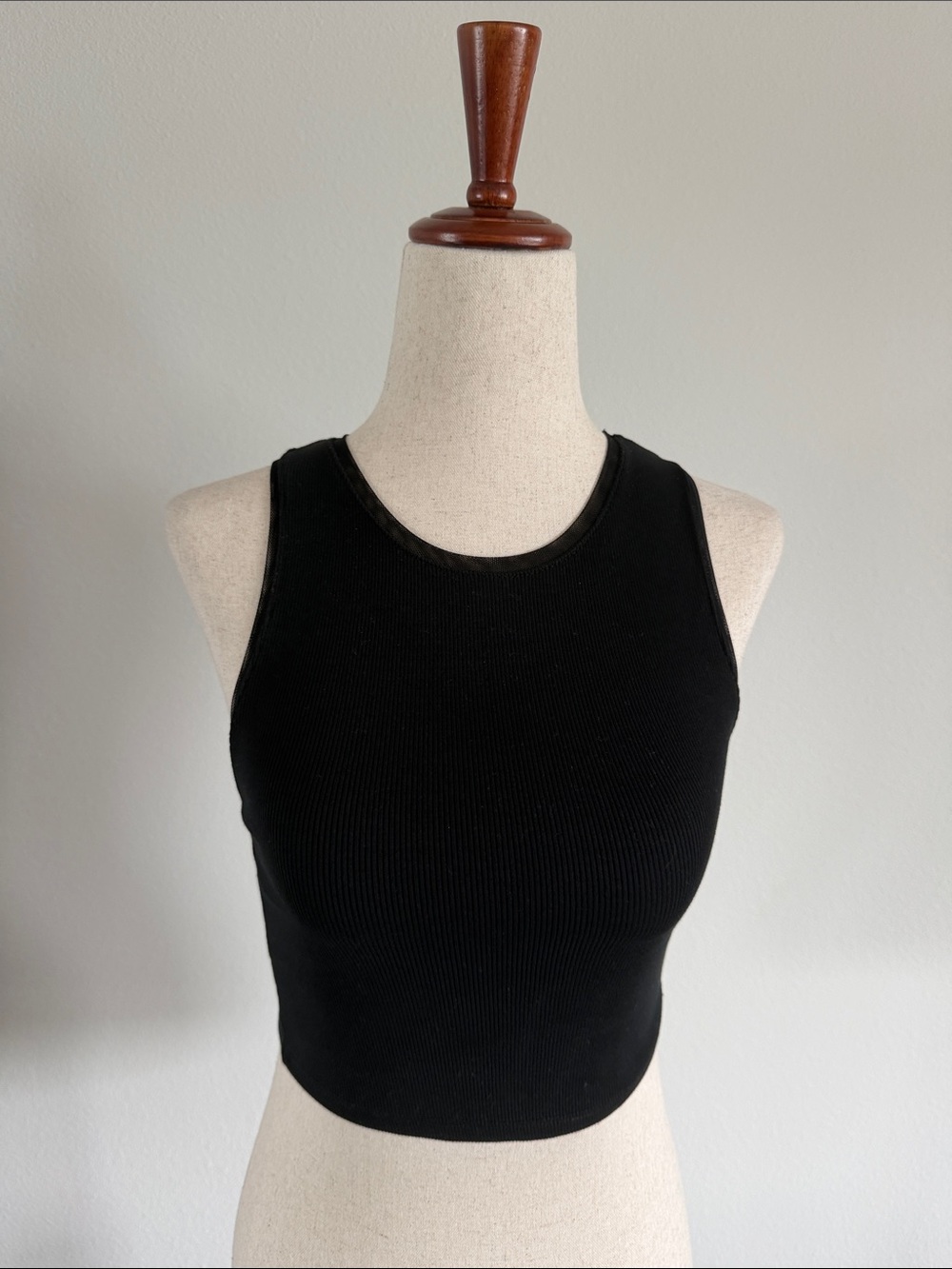 Zara Black Ribbed Cropped Tank Top